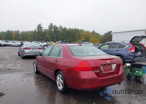 2006 Honda Accord 2.4 Ex from USA, damaged, VIN 1HGCM56896A160877